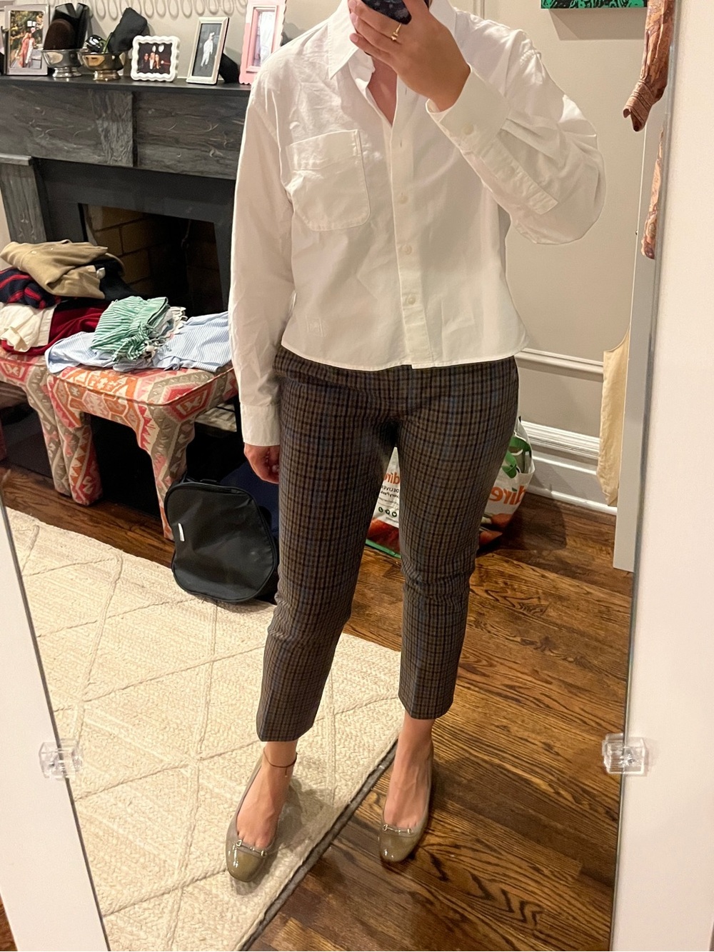 Theory Treeca Plaid Cropped Trousers - Picture 3 of 4